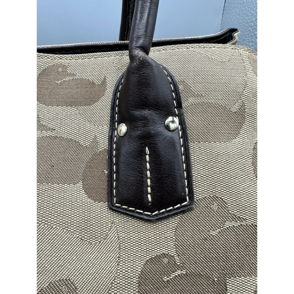 Dooney & Bourke Handbag Large Zipper Tote Duck Print Purse Shoulder Bag‎ Leather